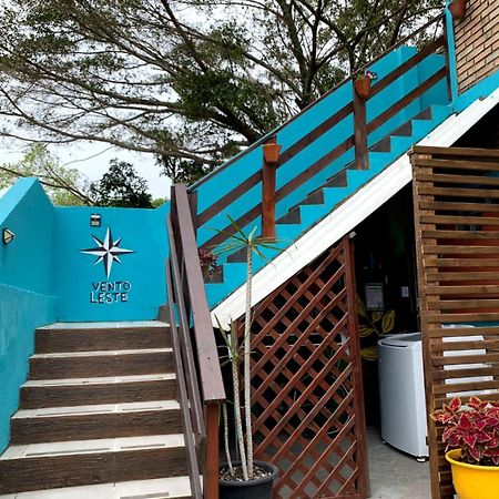 בומבינאס Hostel Vento Leste מראה חיצוני תמונה