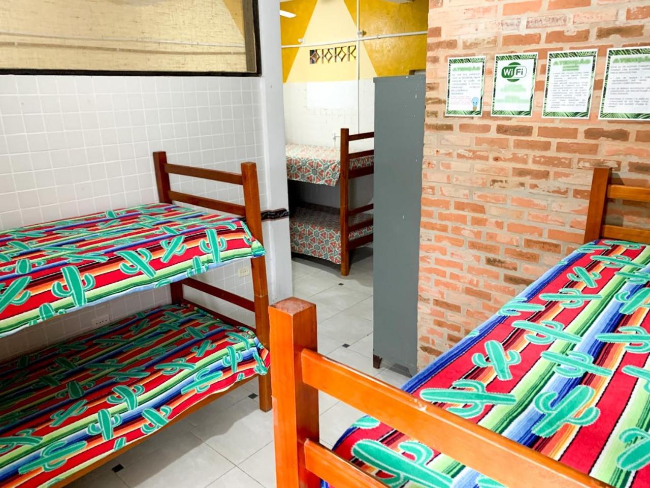 בומבינאס Hostel Vento Leste מראה חיצוני תמונה