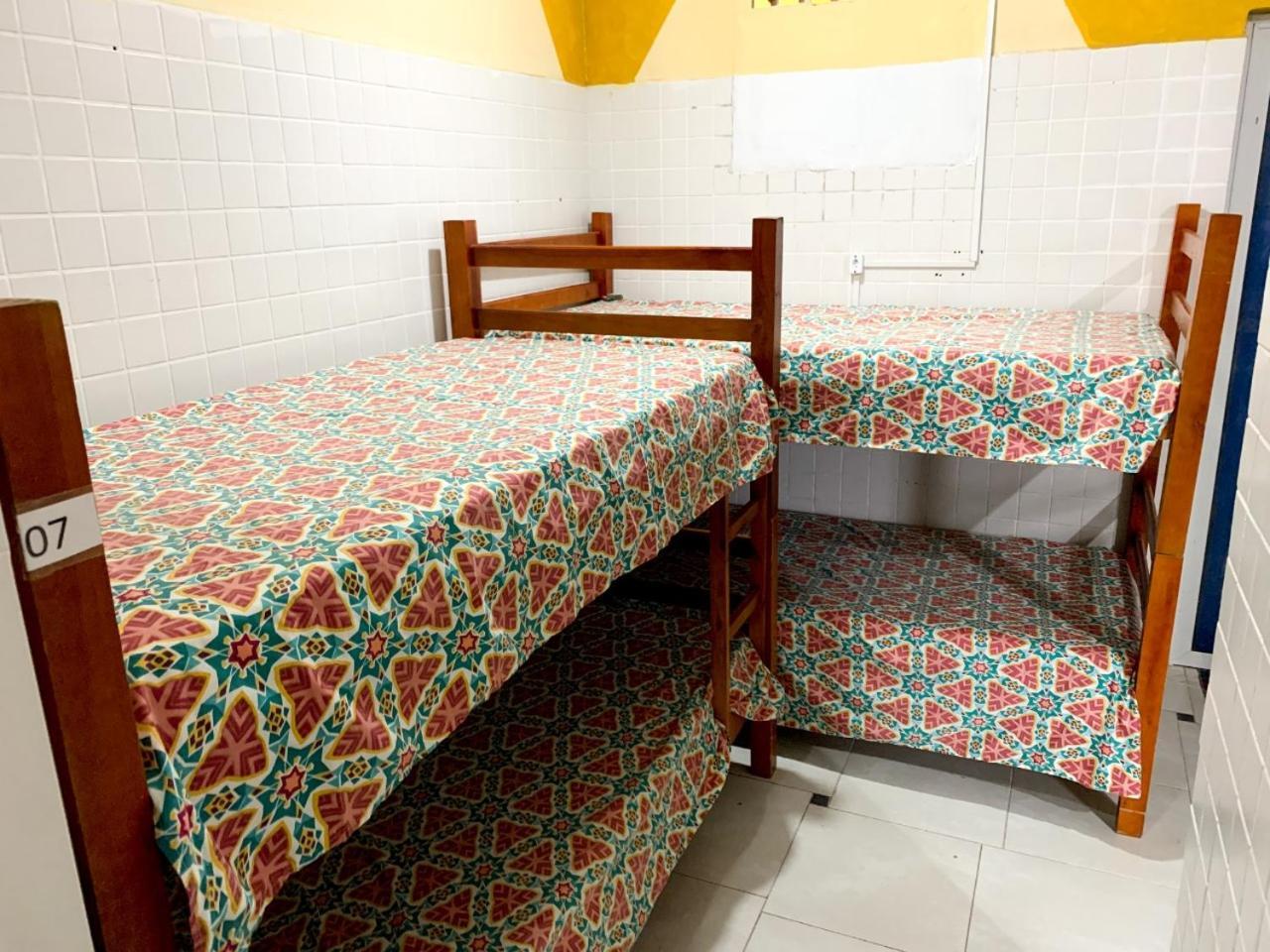 בומבינאס Hostel Vento Leste מראה חיצוני תמונה