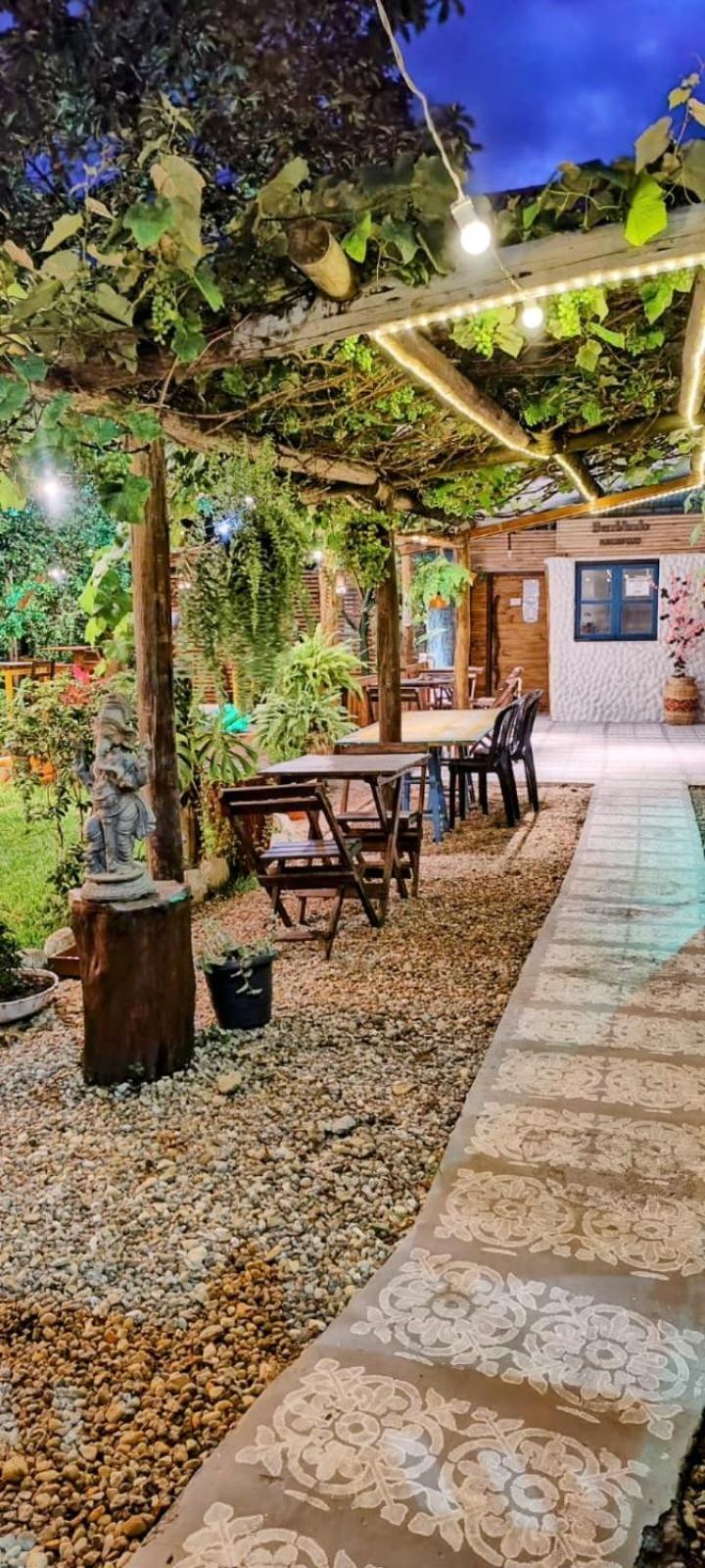 בומבינאס Hostel Vento Leste מראה חיצוני תמונה