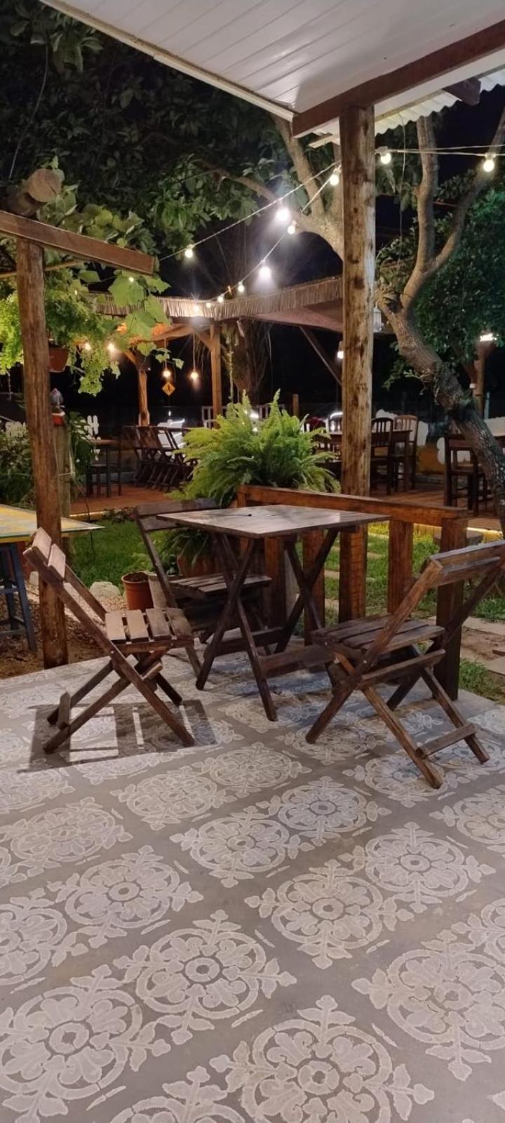 בומבינאס Hostel Vento Leste מראה חיצוני תמונה