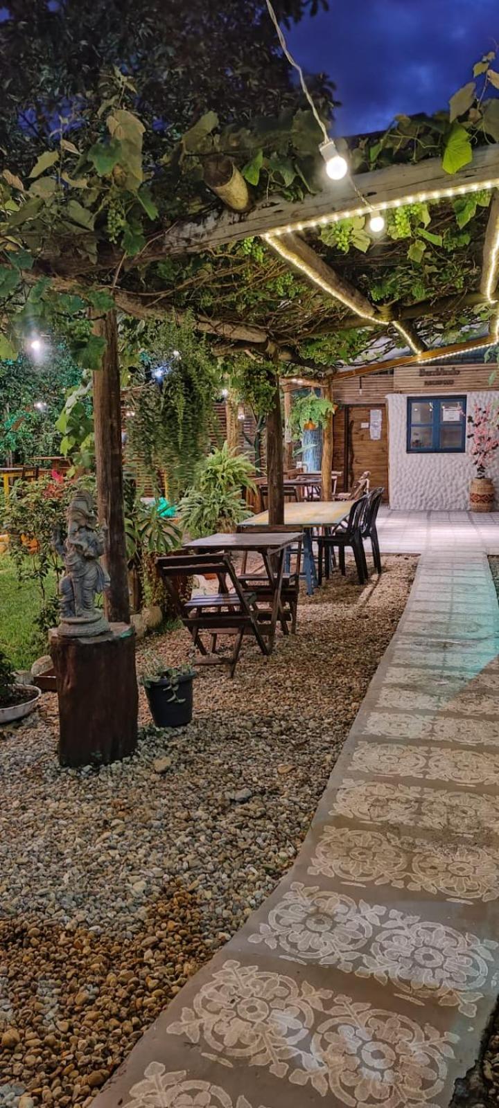 בומבינאס Hostel Vento Leste מראה חיצוני תמונה