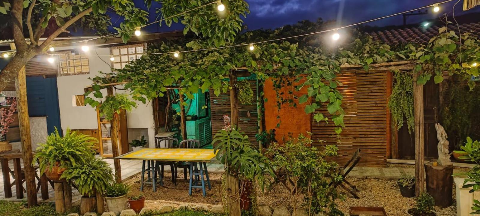 בומבינאס Hostel Vento Leste מראה חיצוני תמונה